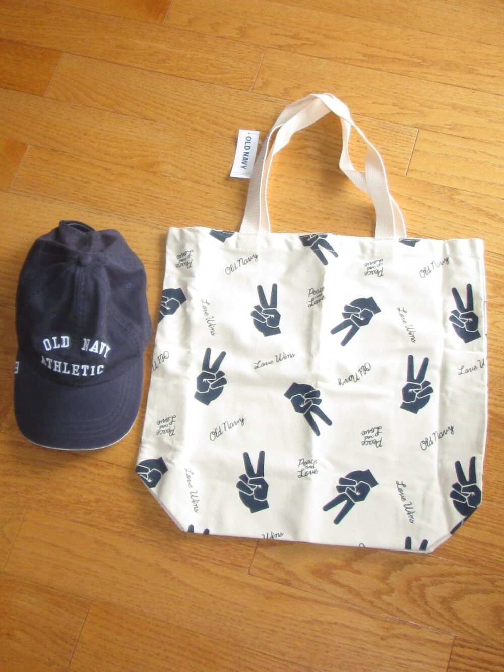 NWT Small Old Navy Cotton Blend Peace Sign Tote Bag 15 cm x 16 cm & Cap